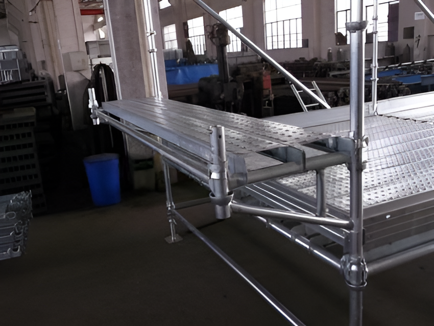 “”Scaffolding Made Easy: Understanding Cuplock Cantilever Brackets””